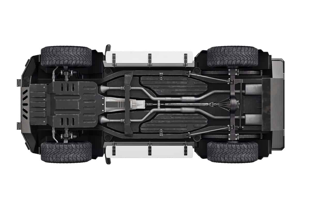 Undercarriage chassis image of a 4WD and 2WD vehicle, 4WD Vs 2WD Trucks - Which Should You Choose?