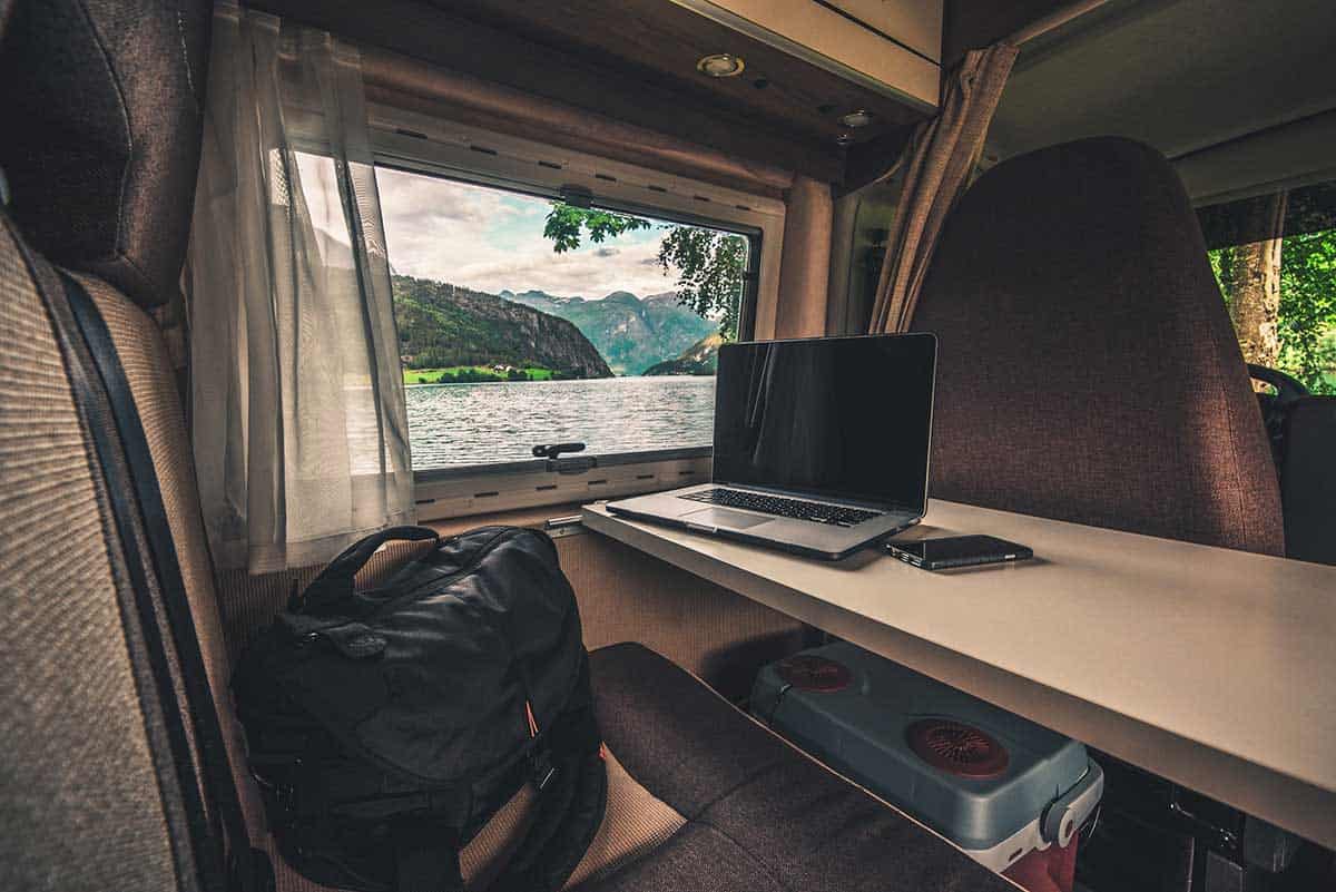 How to Set Up Office in an RV