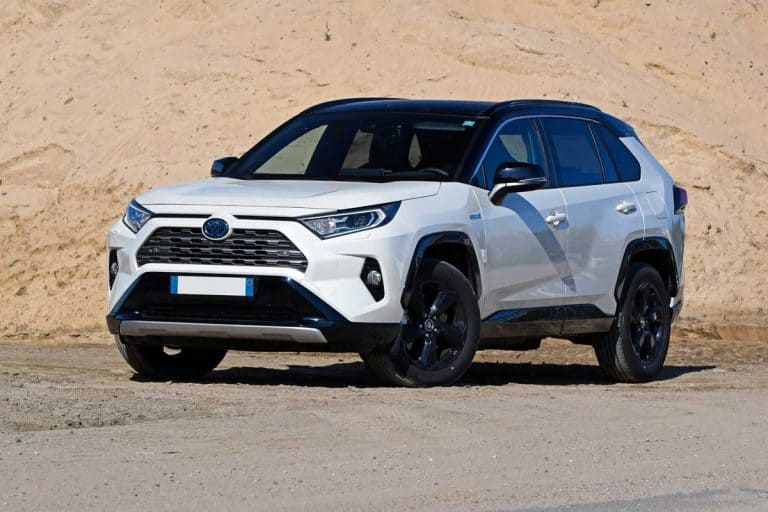 2019 White Toyota Rav 4 parked for photograph, Is Toyota RAV4 AWD Or 4WD?