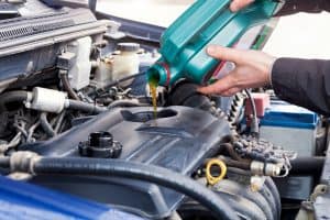 Read more about the article Does Car Engine Oil Expire?