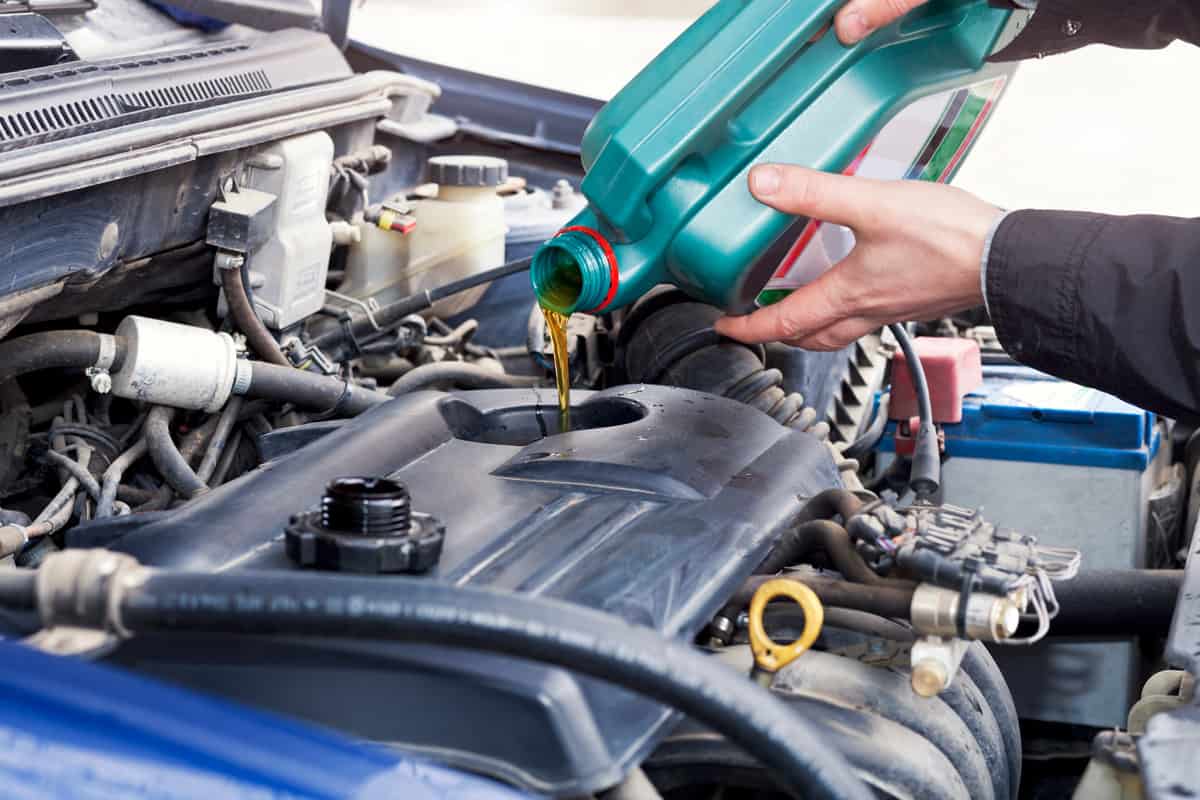 Does Car Engine Oil Expire?
