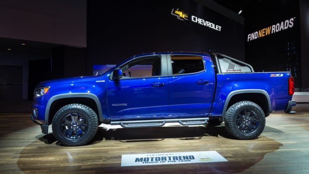 2016 chevy colorado z71 on display at a car show