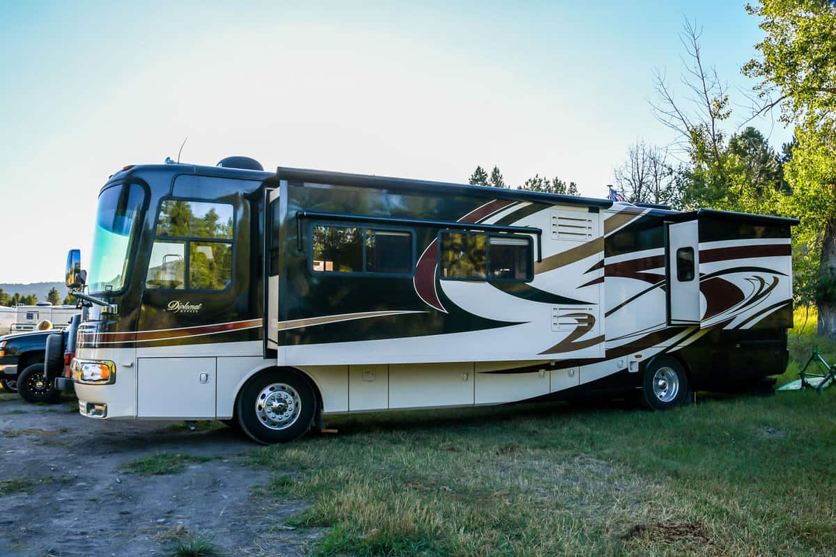Class A motorhome with all its section slide out, RV Slide Goes Out But Not In - What To Do?