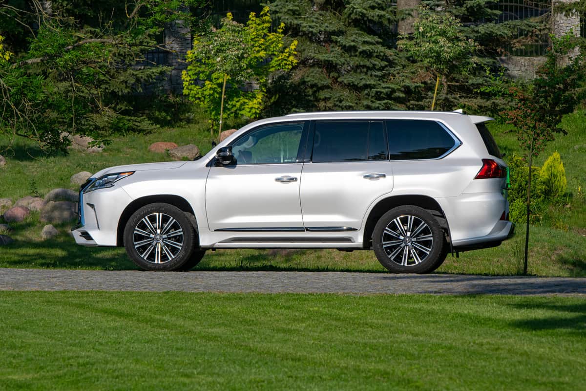 Lexus LX570 parked on a road. This model is the largest SUV from Lexus (Toyota Group)