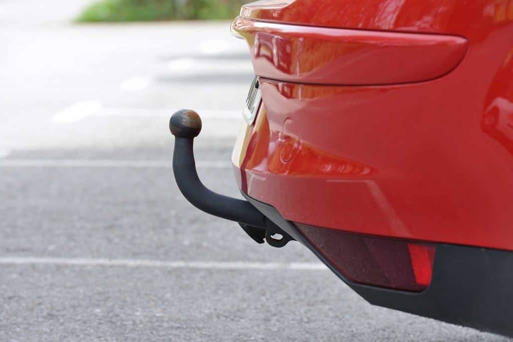 Close up view of a vehicle hitch
