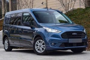 Read more about the article Does The Ford Transit Come In AWD Or 4WD?