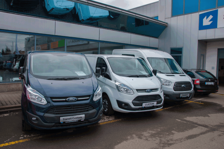 Ford-transit-parking-in-front-of-car-store-Ford.-Do-Ford-Transit-Vans-Have-Cruise-Control