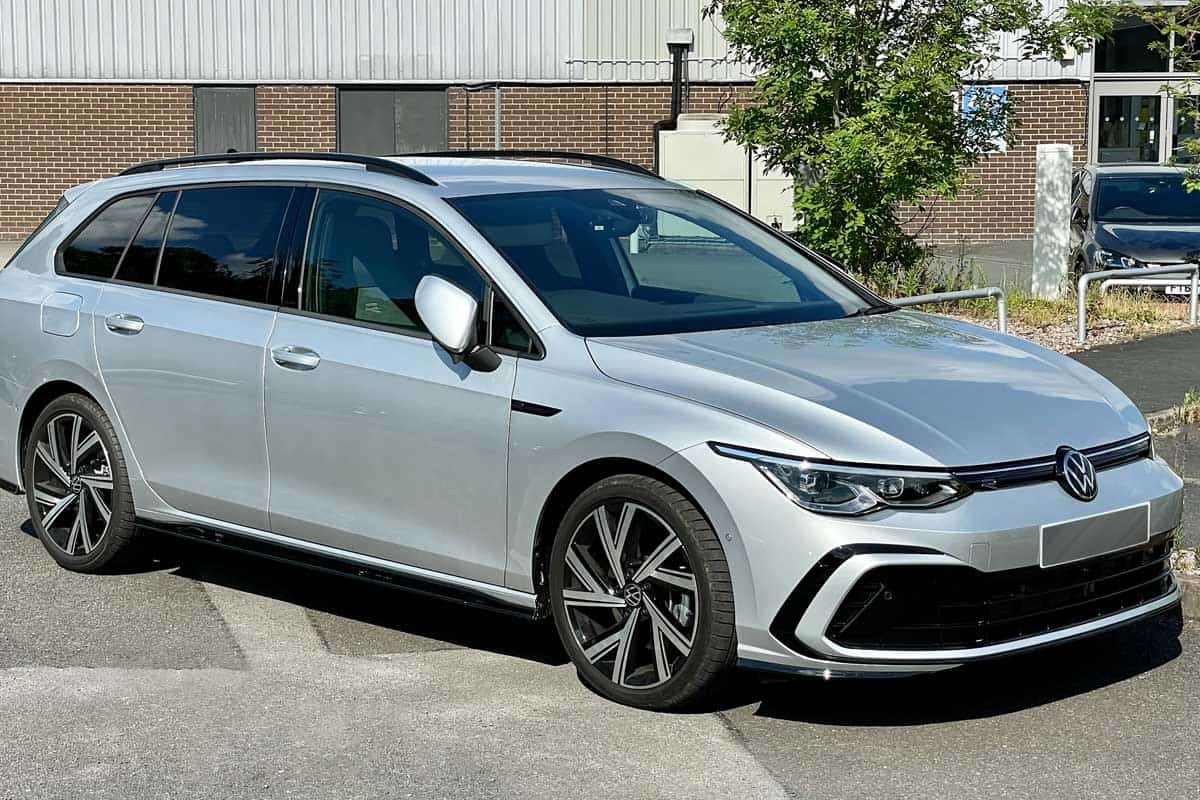 A new Volkswagen Golf Mk8 estate car at a dealership, Does The Volkswagen Golf Have Bluetooth?
