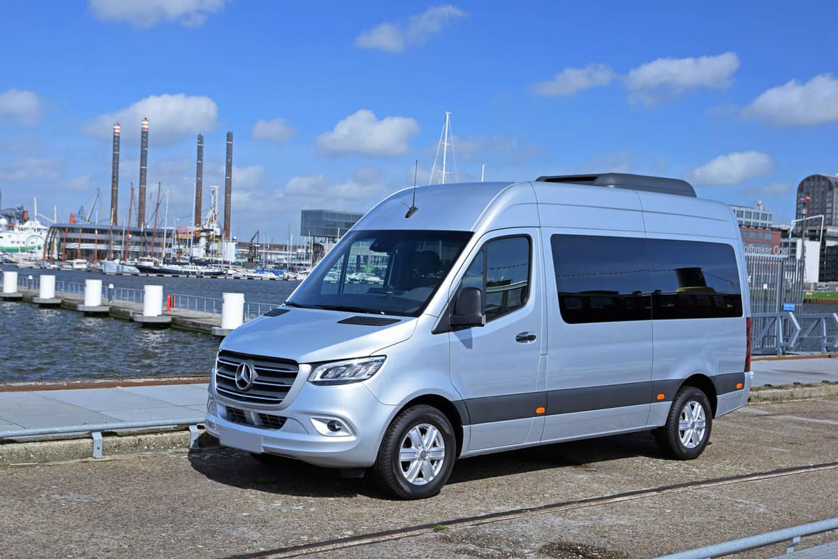 Mercedes-Benz Sprinter Tourer stopped on the street, Is The Mercedes Sprinter 4WD Or AWD?