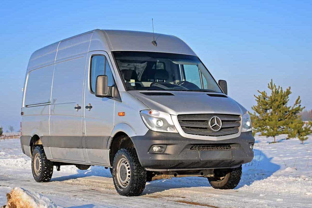 Mercedes-Benz Sprinter in winter scenery, Does Mercedes Sprinter Have Cruise Control?
