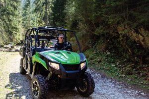 Read more about the article 11 Toy Haulers That Can Fit A Side By Side (UTV)