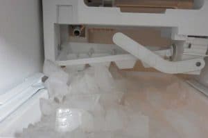 Read more about the article RV Ice Maker Not Working – What to Do?