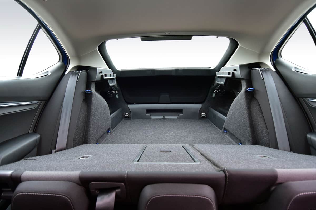 Nissan Altima interior back seat fold rear