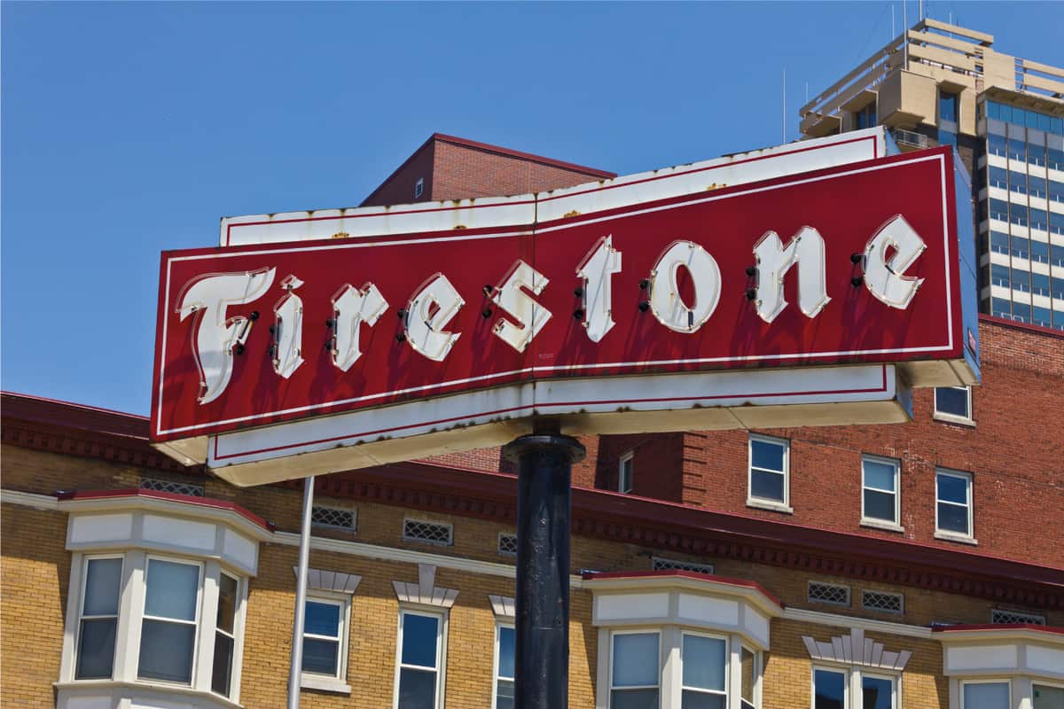 Firestone Complete Auto Care Location with Legacy Neon Sign