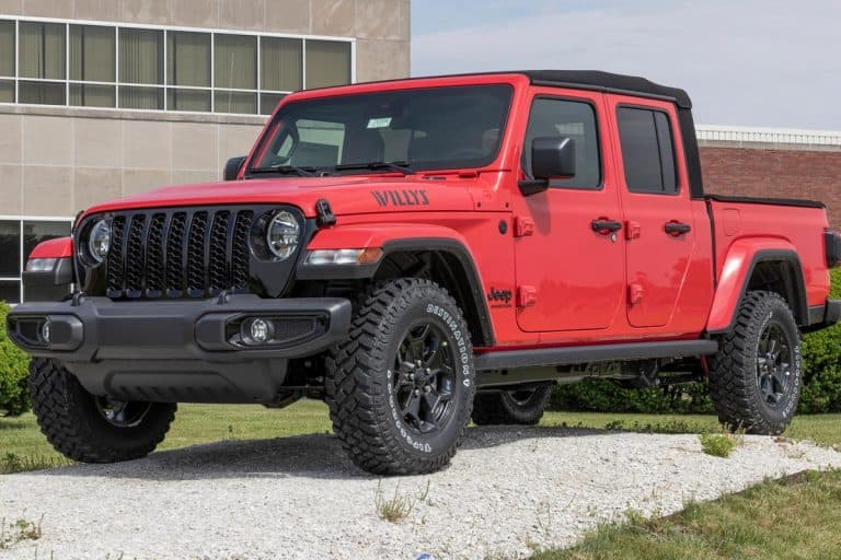 Jeep Gladiator display at the Chrysler transmission plant, How Long Is The New Jeep Gladiator?