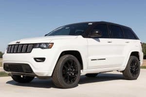 Read more about the article How Much Can A Jeep Grand Cherokee Overland Tow?