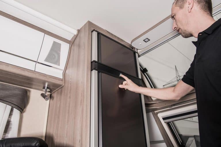 RV motorhome refrigerator check by the owner, F and FL Codes on RV Refrigerator - What Do They Mean?