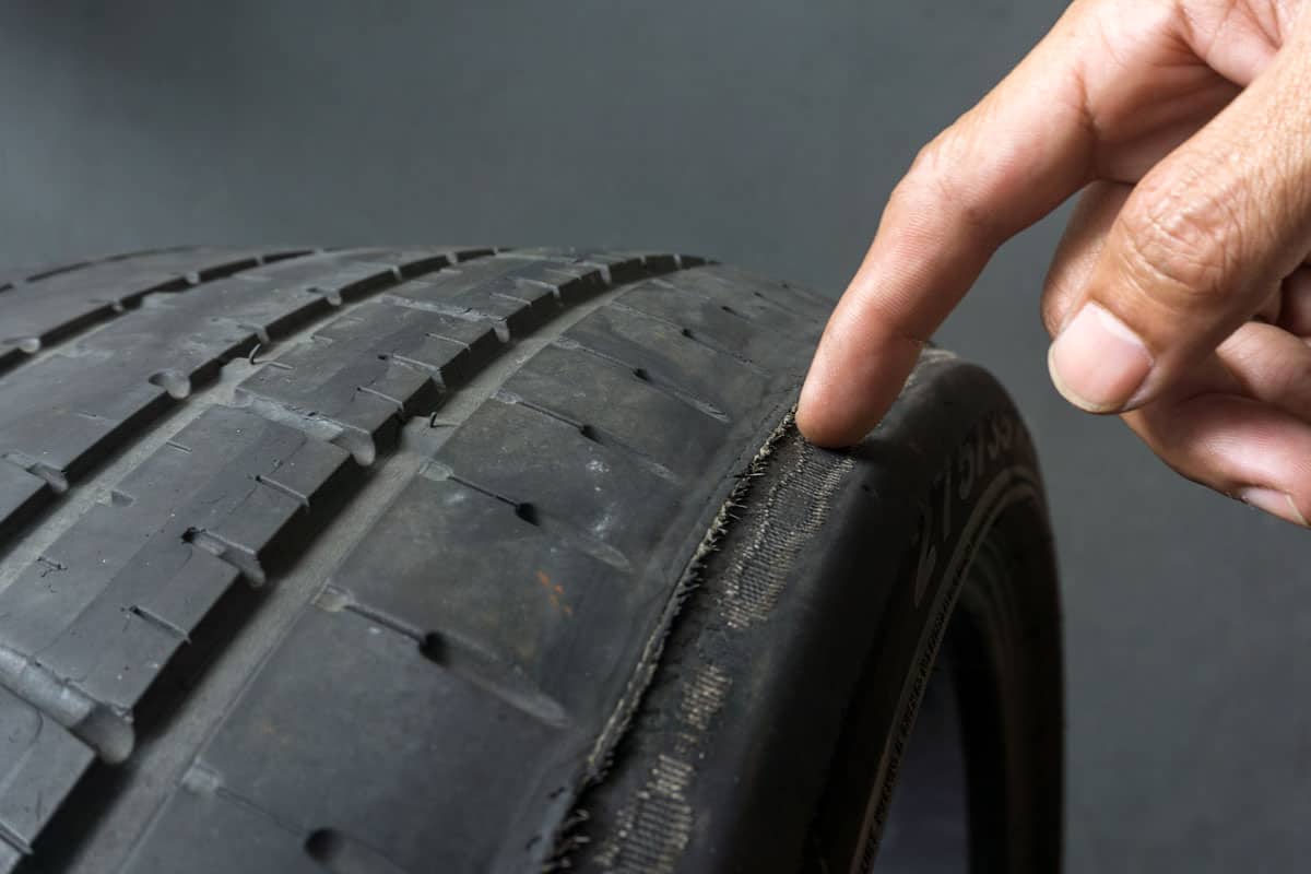 finger pointing damage on tire tread