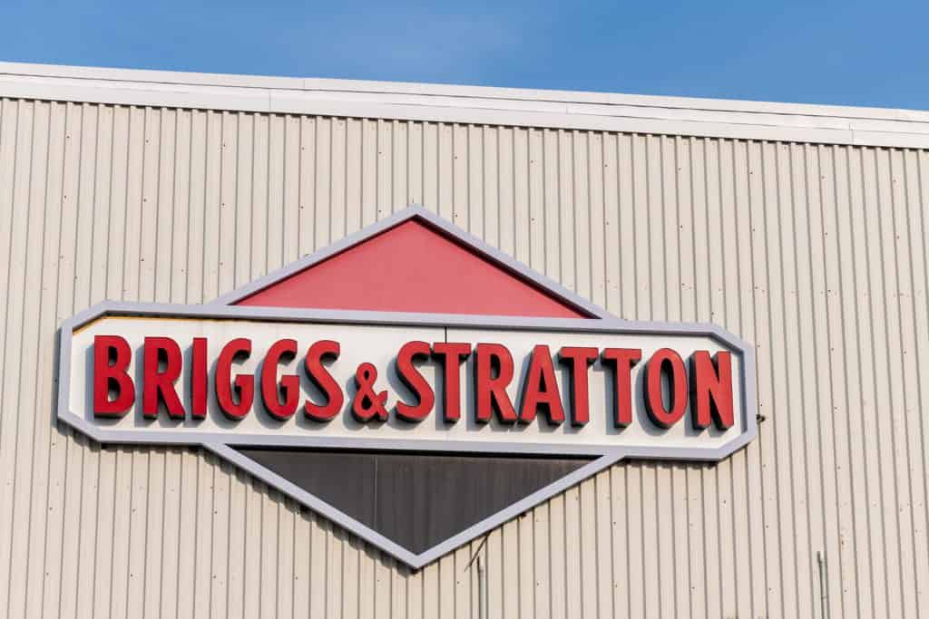  A Briggs & Stratton sign on the side of a factory