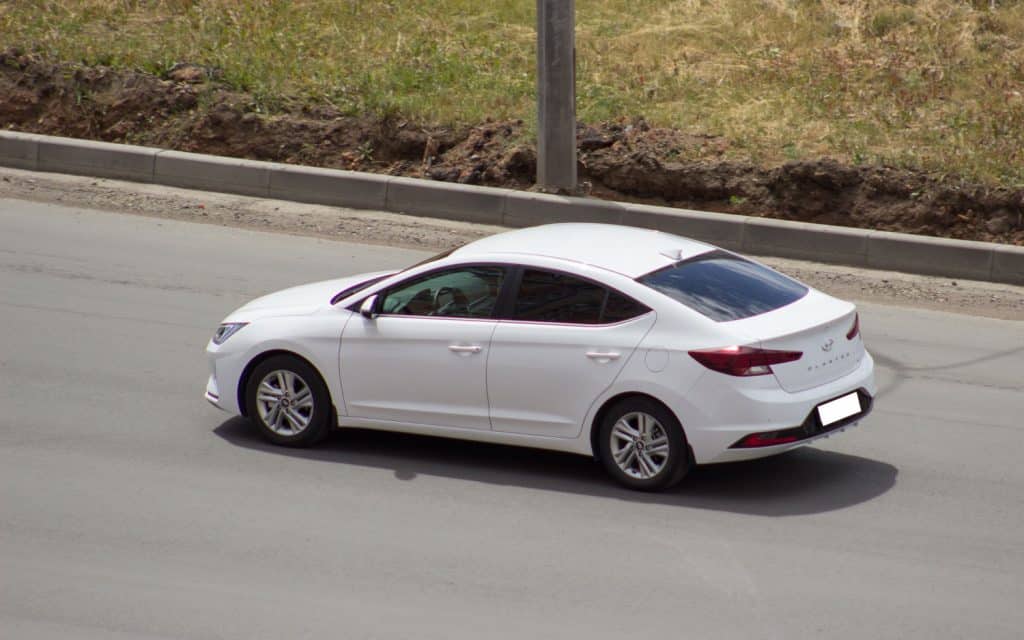 Hyundai Elantra ride on the road