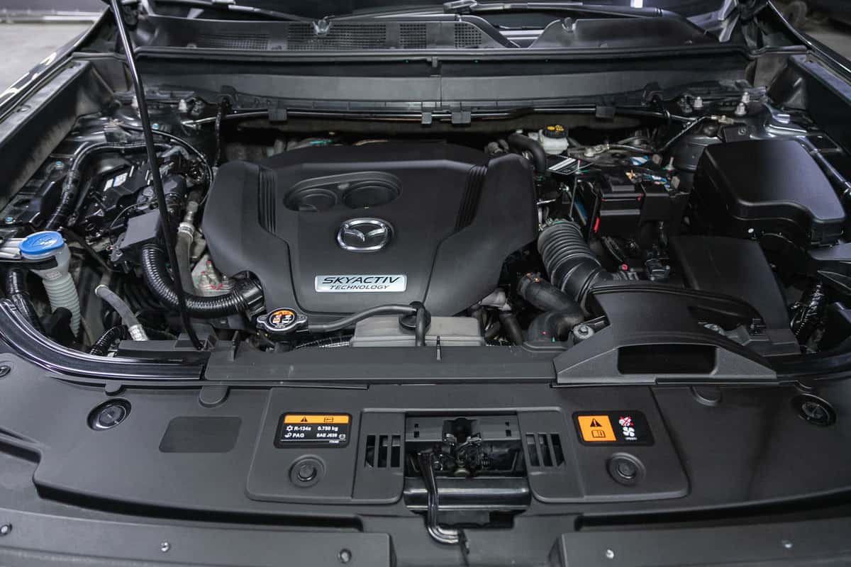 Inner view of the engine of a Mazda CX-9