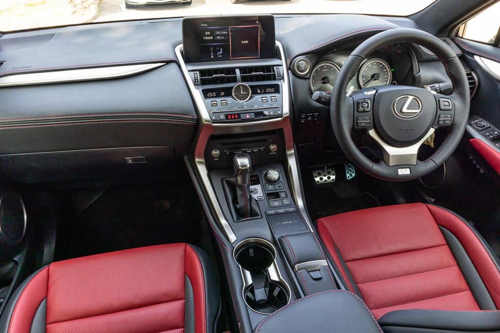 Lexus NX300 Interior