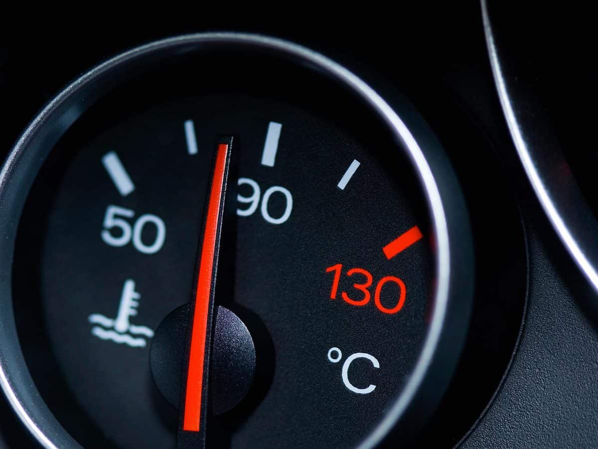 Temperature guage of a car