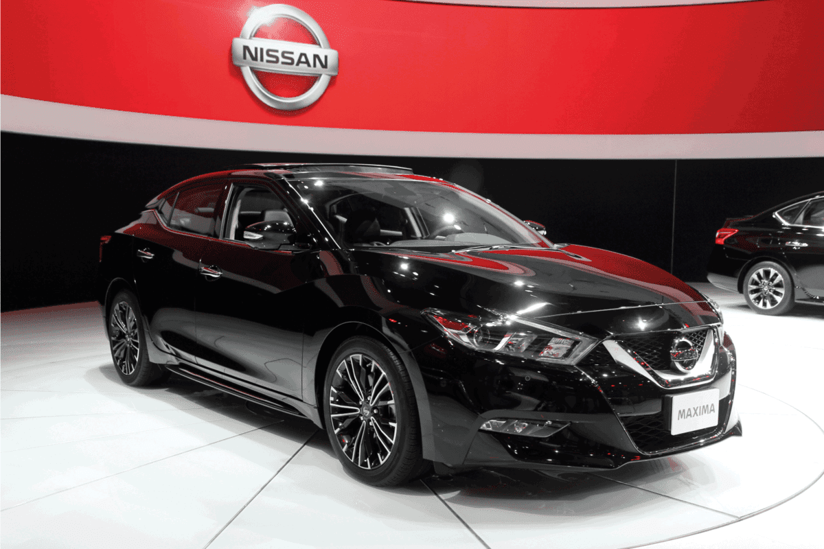 black Nissan maxima at the LA Auto Show