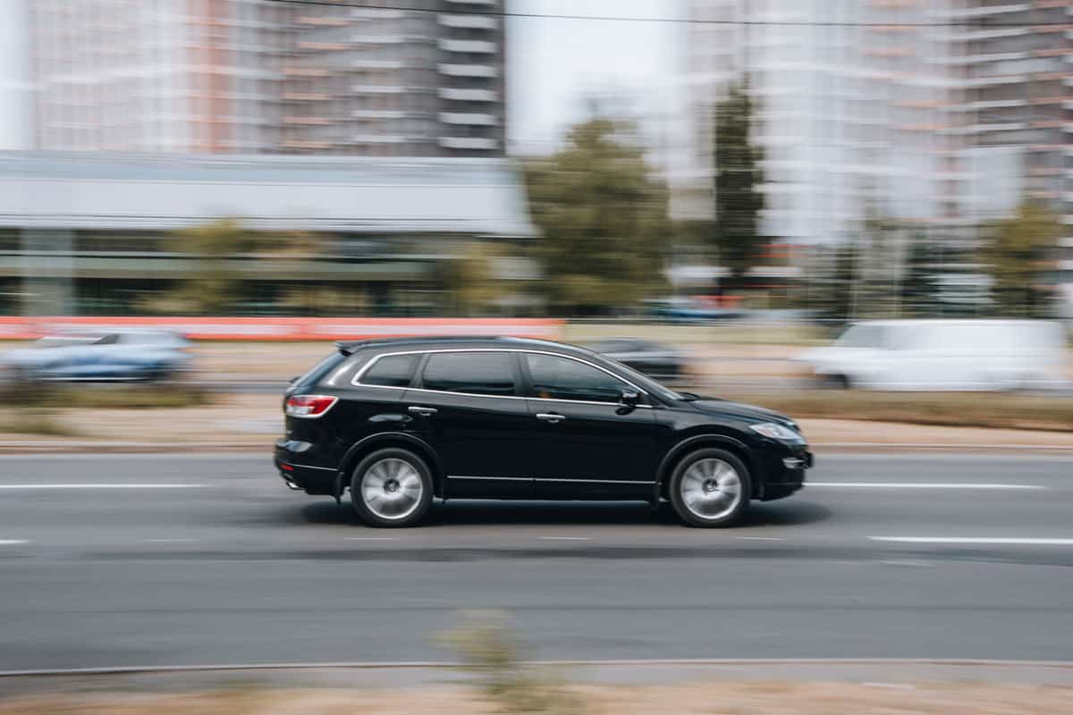 Mazda CX9 moving along the highway