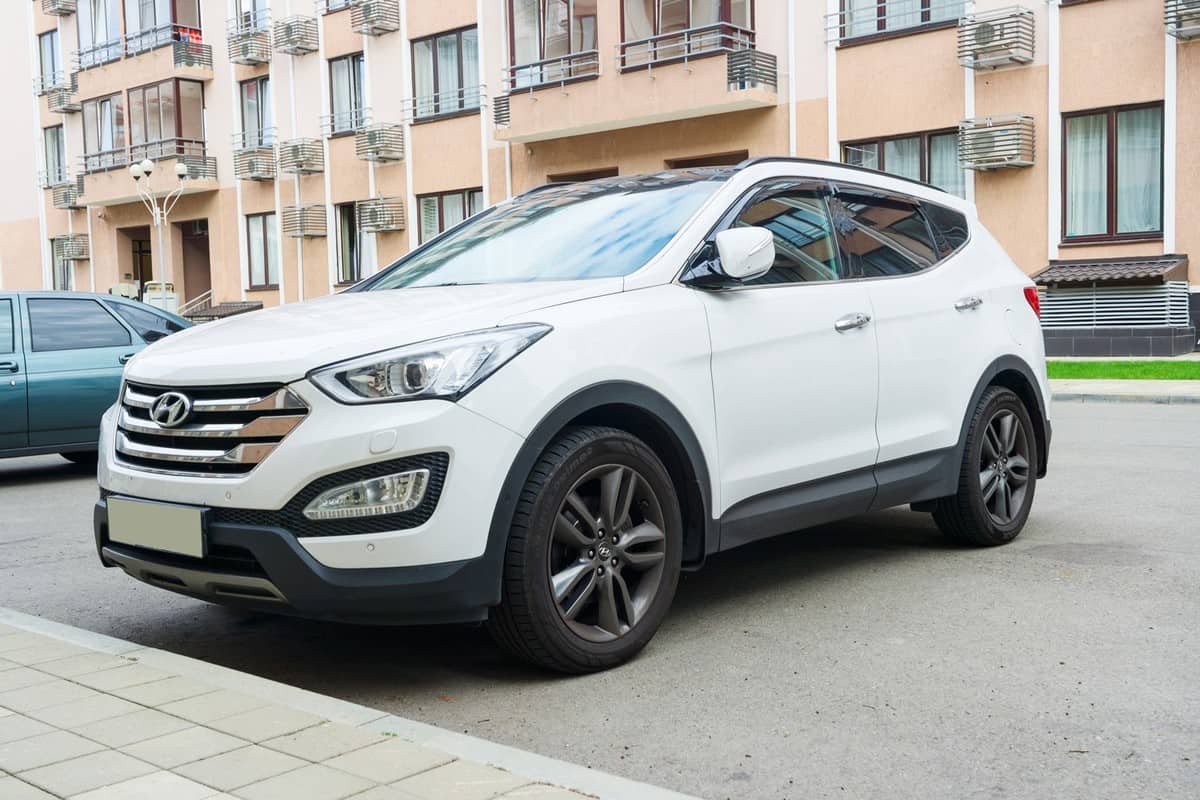 Does Hyundai Santa Fe Have Heads-Up Display?