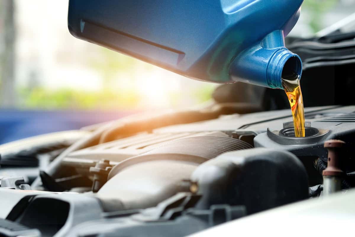 Replacing old oil with new synthetic oil