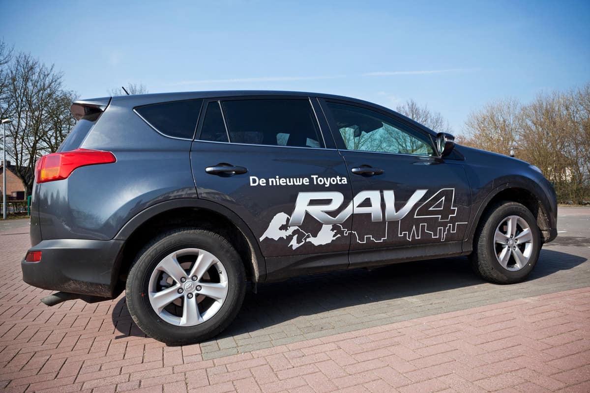 Toyota Rav4 is a typical type of best selling suiv car