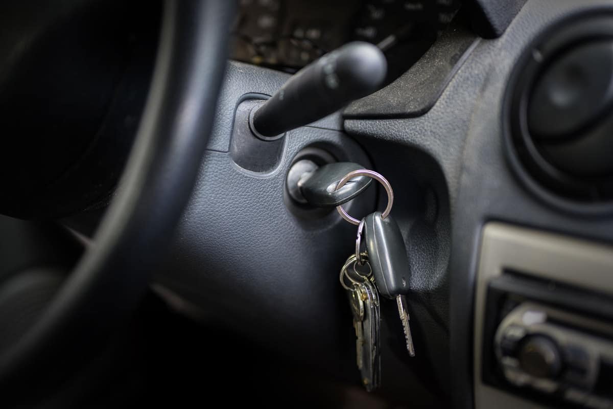 A key stuck on the ignition switch