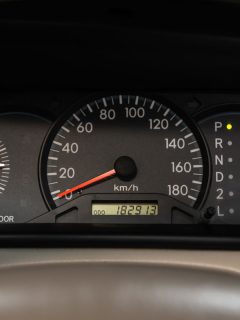 Close up Instrument automobile panel with Odometer, How To Tell How Many Miles A Car Has Without The Odometer?