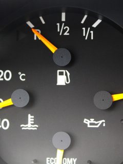 Engine temperature, oil pressure, economiser gauge, What is Normal Oil Pressure For A Chevy 5.3 Vortec