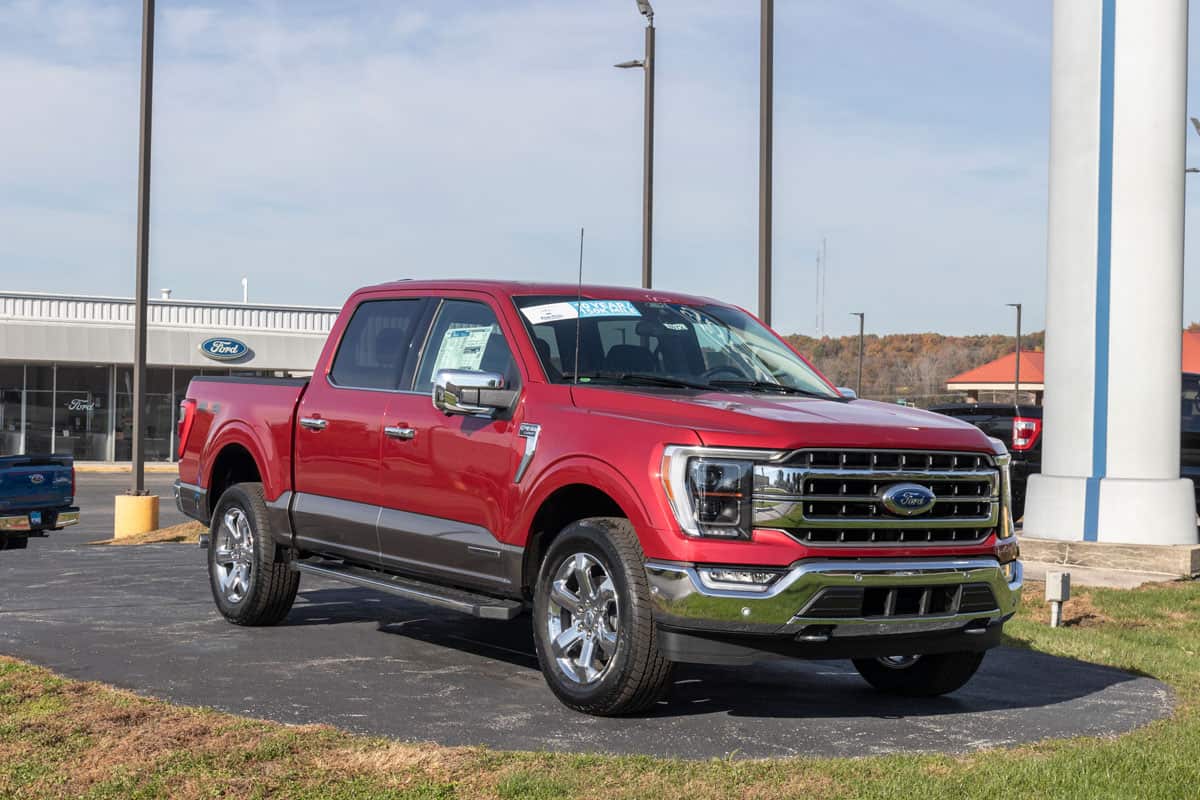 Ford F150 is available in XL, XLT, Lariat, King Ranch, Platinum, and Limited models