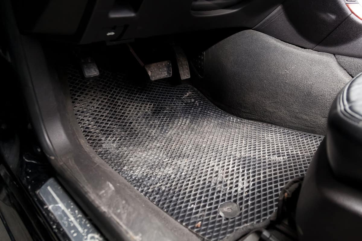 Dirt on the matting of the car