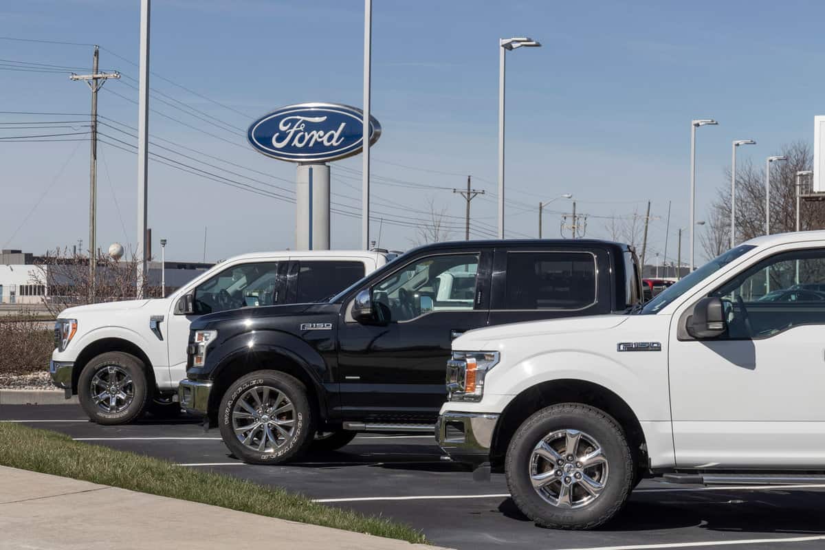 Ford F-150 parked at a dealership