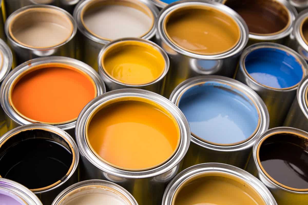 Metal tin cans on different kinds of colors