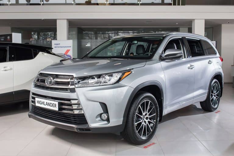 Toyota Highlander concept car - presentation in showroom, How To Disable Auto Start/Stop In A Toyota Highlander