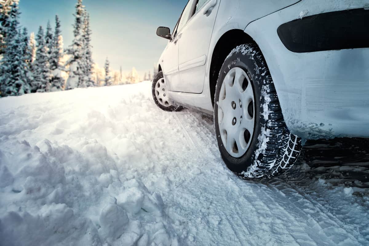 Winter tires in extreme cold temperature