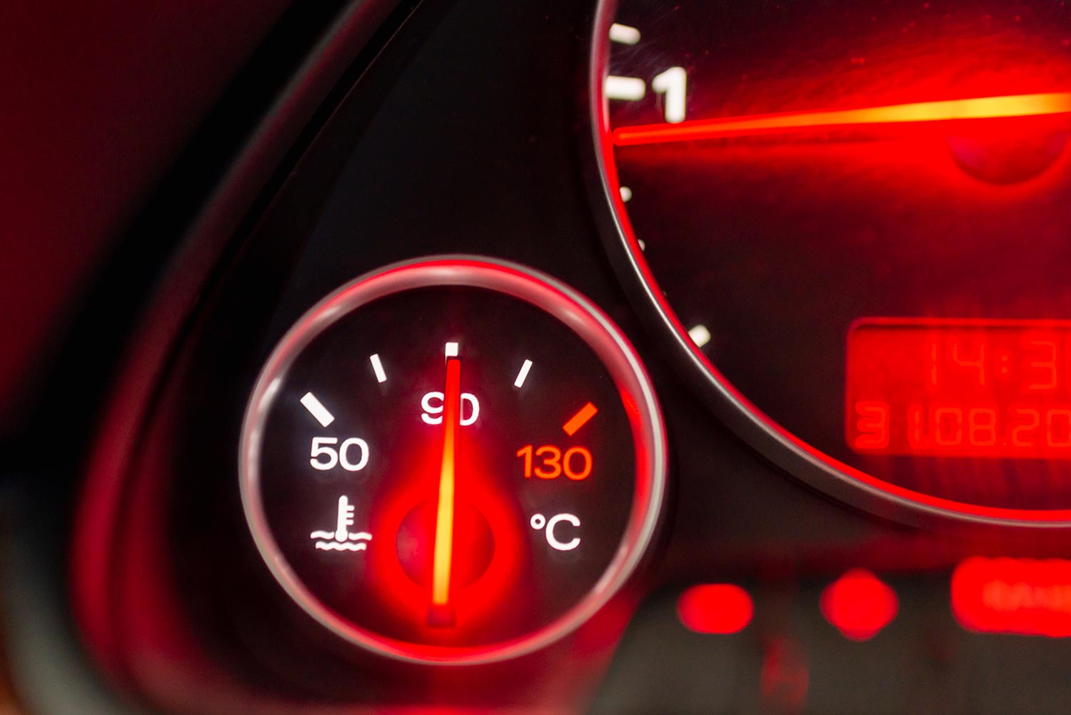 Car engine temperature sensor