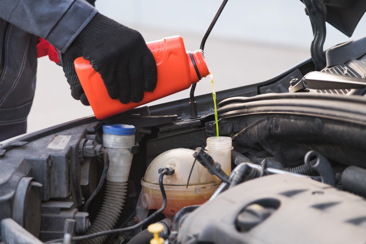 Can You Use RV Antifreeze In A Car?
