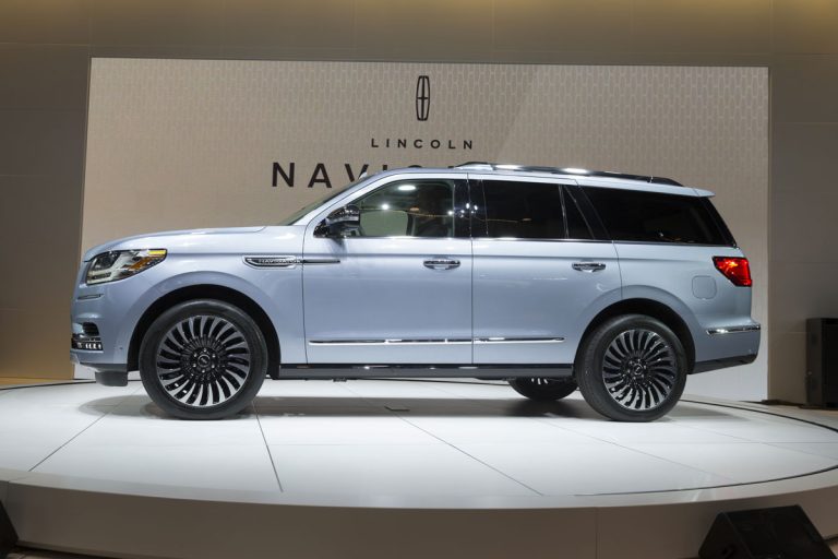 Lincoln Navigator concept car unveiled at 2017 New York International Auto Show at Jacob, How Long Can A Lincoln Navigator Last? [In Years And Miles]