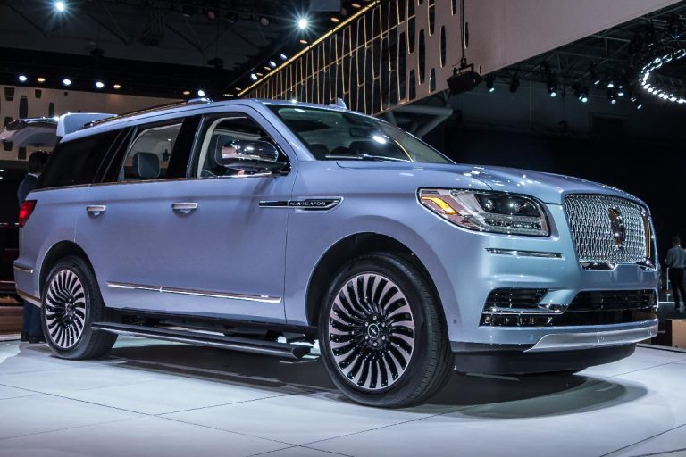 Lincoln Navigator shown at the New York International Auto Show, How Long Is A Lincoln Navigator? [And Other Dimensions]