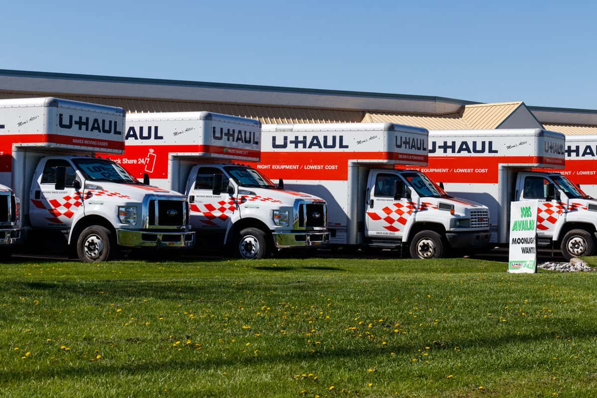 U-Haul moving service vans