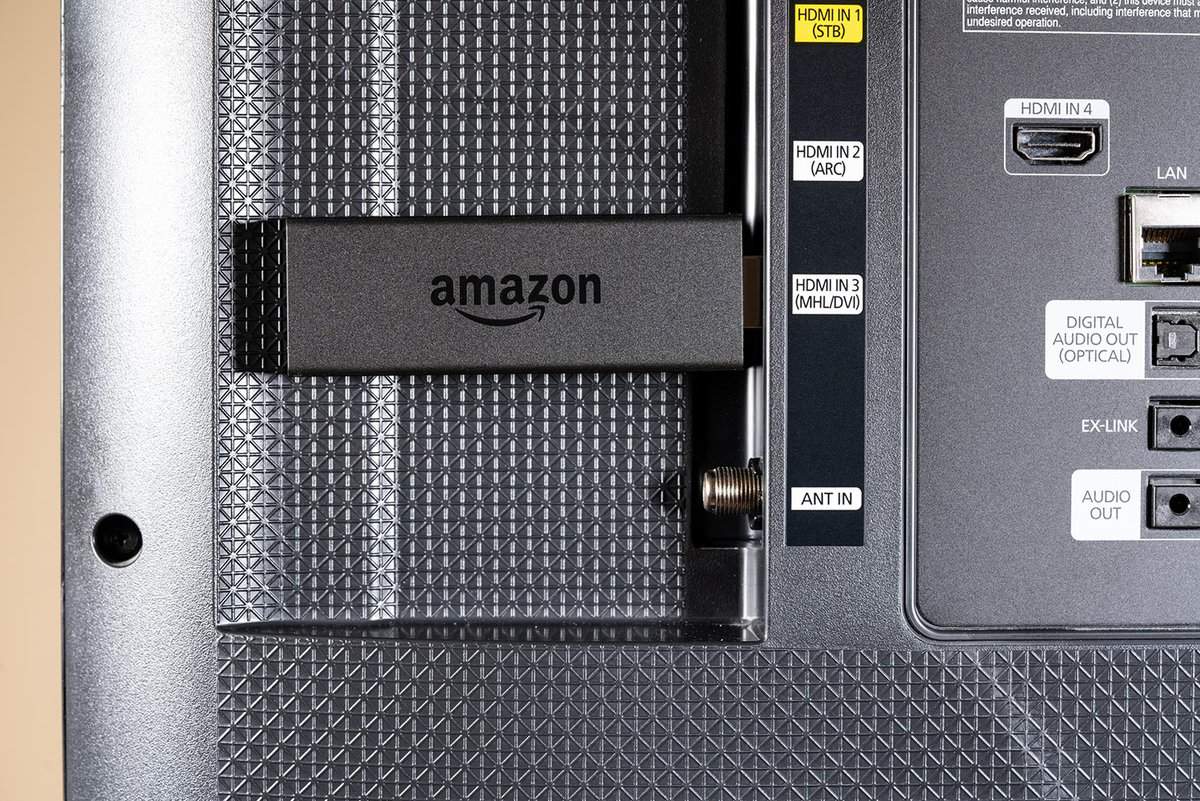 Amazon Fire TV streaming stick in SmartTV