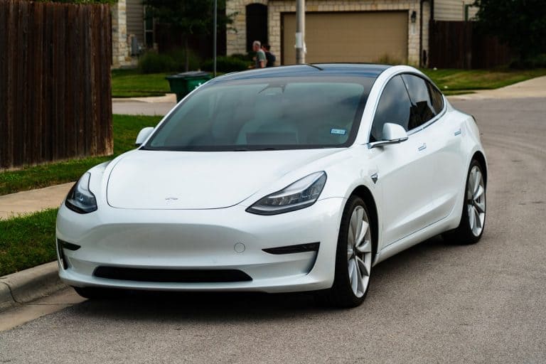 White Tesla Model 3 The American Made Electric sports car, Tesla Model 3 Door Not Closing - What To Do?