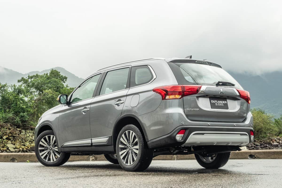 Mitsubishi Outlander Test Drive Day — Stock Editorial Photography