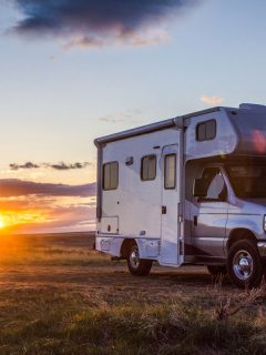 Motor home and sunset during springtime, Six RV Laws in Florida You Should Know
